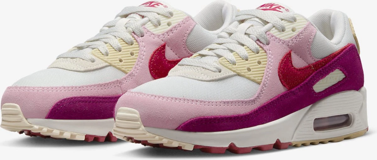 NIKE AIR MAX 90 "VALENTINE’S DAY" - Maat: 41 3 NIKE AIR MAX 90 "VALENTINE’S DAY" - Maat: 41