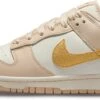 Nike Dunk Low Phantom Metallic Gold 2 Nike Dunk Low Phantom Metallic Gold -Nike Winkel 1200x514 2