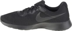 Nike Tanjun Heren Sneakers - Black/Black-Barely Volt - Maat 43 29 Nike Tanjun Heren Sneakers - Black/Black-Barely Volt - Maat 43 -Nike Winkel 1200x523 1