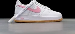 Nike Air Force 1 Low 07 Retro Pink Gum DM0576-101 Maat 40 ROZE Schoenen -Nike Winkel 1200x538 1