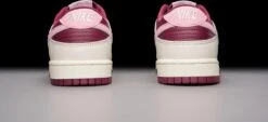 Nike Dunk Low Retro PRM Valentine's Day (2023) DR9705-100 Maat 42.5 Kleur Als Op Foto Schoenen -Nike Winkel 1200x547 9