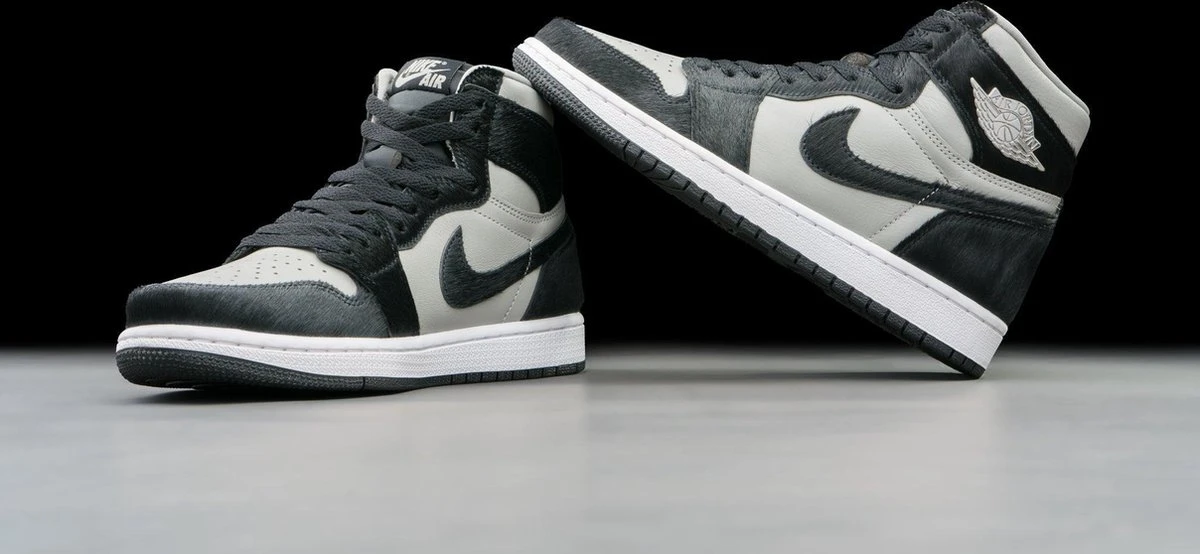 Nike Air Jordan 1 Retro High OG Twist 2.0 Medium Grey DZ2523-001 Maat 39 GRIJS Schoenen 6 Nike Air Jordan 1 Retro High OG Twist 2.0 Medium Grey DZ2523-001 Maat 39 GRIJS Schoenen - Afbeelding 4