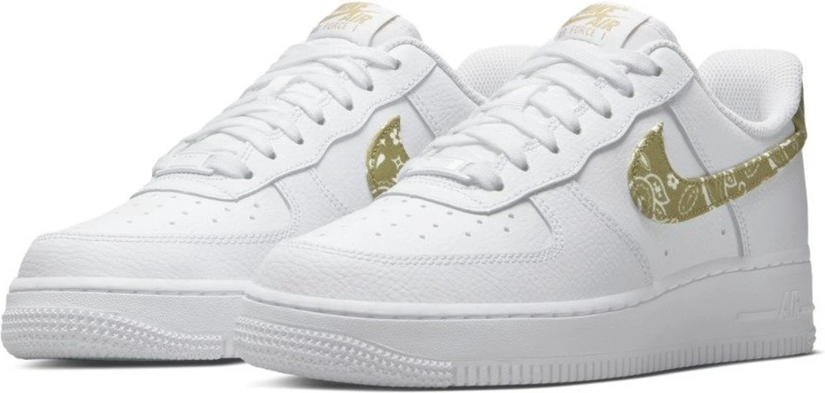 NIKE AIR FORCE 1 07 ESS SNEAKER MAAT 37.5 4 NIKE AIR FORCE 1 07 ESS SNEAKER MAAT 37.5 - Afbeelding 2
