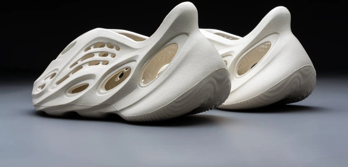 Adidas Yeezy Foam RNNR Sand FY4567 Maat 39 Kleur Als Op Foto Schoenen 6 Adidas Yeezy Foam RNNR Sand FY4567 Maat 39 Kleur Als Op Foto Schoenen - Afbeelding 4