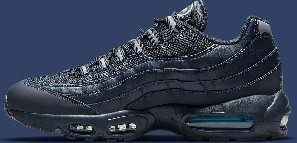 Sneakers Nike Air Max 95 ESS - Maat 43 4 Sneakers Nike Air Max 95 ESS - Maat 43 - Afbeelding 2