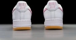 Nike Air Force 1 Low 07 Retro Pink Gum DM0576-101 Maat 40 ROZE Schoenen -Nike Winkel 1200x626