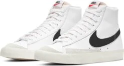 Nike Blazer Mid '77 Vintage Heren Sneakers - Maat 44 -Nike Winkel 1200x636