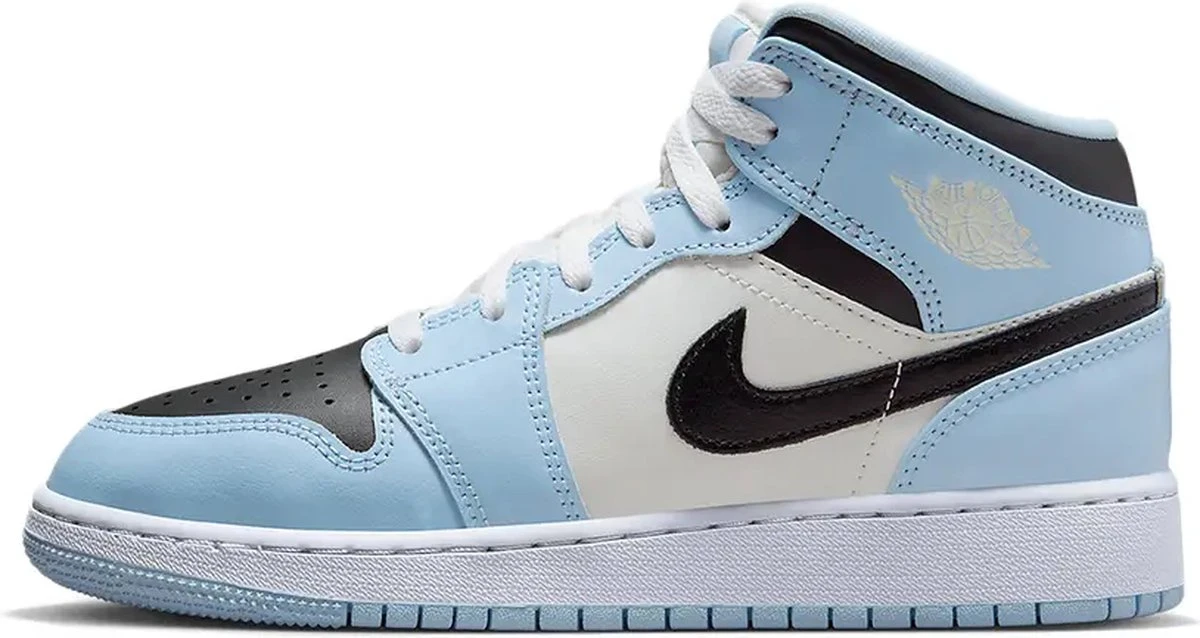 Nike Air Jordan 1 Mid (GS) Ice Blue/Black-Sail-White, 555112-401, EU 38 3 Nike Air Jordan 1 Mid (GS) Ice Blue/Black-Sail-White, 555112-401, EU 38