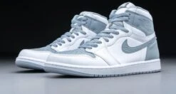 Nike Air Jordan 1 Retro High OG, Stealth, 555088-037, EUR 43 -Nike Winkel 1200x642 6