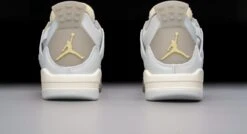 Nike Air Jordan 4 Retro SE Craft Photon Dust (GS) DV2262-021 Maat 38.5 Kleur Als Op Foto Schoenen 10 Nike Air Jordan 4 Retro SE Craft Photon Dust (GS) DV2262-021 Maat 38.5 Kleur Als Op Foto Schoenen -Nike Winkel 1200x652 3