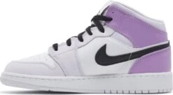 Nike Air Jordan 1 Mid Barely Grape (GS) Maat 39/6.5Y DQ8423-501 -Nike Winkel 1200x659 2
