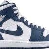 Nike Air Jordan 1 Mid, White Metallic Gold Obsidian, 554724-174, EUR 42.5 1 Nike Air Jordan 1 Mid, White Metallic Gold Obsidian, 554724-174, EUR 42.5 -Nike Winkel 1200x675 5