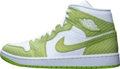 Nike Air Jordan 1 Mid Green Python (W) DV2959-113 Maat 37.5 GROEN Schoenen