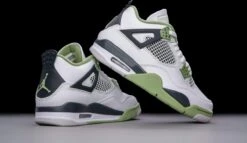 Nike Air Jordan 4 Retro Seafoam (W) AQ9129-103 Maat 38 Kleur Als Op Foto Schoenen -Nike Winkel 1200x697 4
