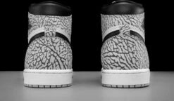 Nike Air Jordan 1 Retro High OG White Cement DZ5485-052 Maat 39 WIT Schoenen -Nike Winkel 1200x701 3