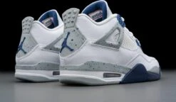 Nike Air Jordan 4 Retro Midnight Navy DH6927-140 Maat 43 Kleur Als Op Foto Schoenen -Nike Winkel 1200x702 1
