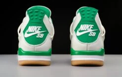 Nike Air Jordan 4 Retro SB Pine Green DR5415-103 Maat 44.5 GROEN Schoenen -Nike Winkel 1200x757
