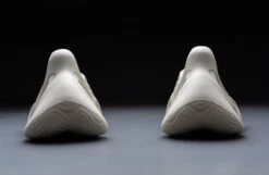 Adidas Yeezy Foam RNNR Sand FY4567 Maat 39 Kleur Als Op Foto Schoenen 13 Adidas Yeezy Foam RNNR Sand FY4567 Maat 39 Kleur Als Op Foto Schoenen -Nike Winkel 1200x782 2