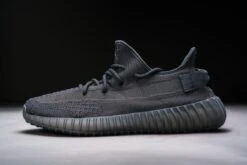Adidas Yeezy Boost 350 V2 Onyx HQ4540 Maat 46 -Nike Winkel 1200x800 11