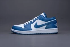 Nike Air Jordan 1 Low Marina Blue (W) DC0774-114 Maat 41 BLAUW Schoenen 15 Nike Air Jordan 1 Low Marina Blue (W) DC0774-114 Maat 41 BLAUW Schoenen -Nike Winkel 1200x800 117