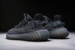 Adidas Yeezy Boost 350 V2 Onyx HQ4540 Maat 46 -Nike Winkel 1200x800 13