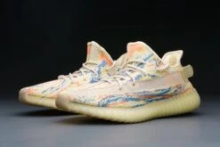 ADIDAS Yeezy Boost 350 V2 MX Oat GW3773 Maat 44 MX OAT Schoenen -Nike Winkel 1200x800 227