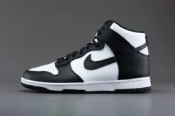 Nike Dunk High, White/Black-University Red, DD1869 103, EUR 39 -Nike Winkel 1200x800 299