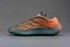 Adidas Yeezy 700 V3 Copper Fade GY4109 Maat 42 2/3 COPPER FADE Schoenen -Nike Winkel 1200x800 31