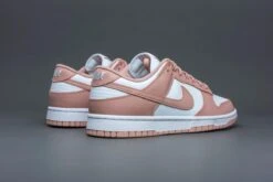 Nike Dunk Low Rose Whisper (W) DD1503-118 Maat 39 Kleur Als Op Foto Schoenen -Nike Winkel 1200x800 316