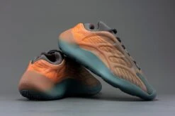Adidas Yeezy 700 V3 Copper Fade GY4109 Maat 42 2/3 COPPER FADE Schoenen -Nike Winkel 1200x800 32