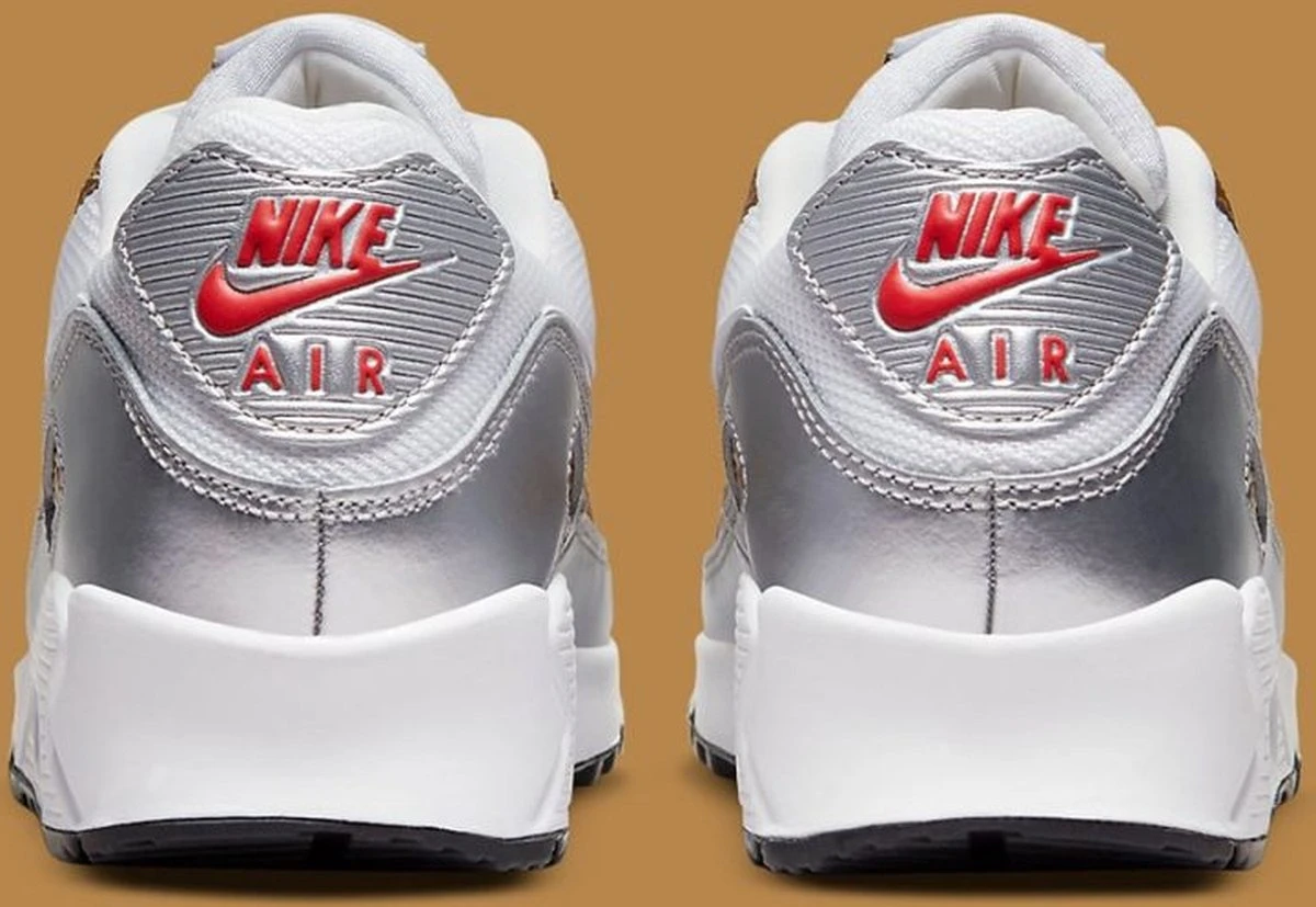 Sneakers Nike Air Max 90 "Metallic Gold" - Maat 37.5 8 Sneakers Nike Air Max 90 "Metallic Gold" - Maat 37.5 - Afbeelding 6