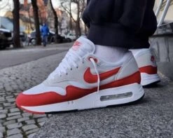 Nike Air Max 1 | 86 OG | Big Bubble | DO9844-100 | White / University Red | Maat 43 | Mens US 9.5 | Women US 11 | UK 8.5 -Nike Winkel 1200x956