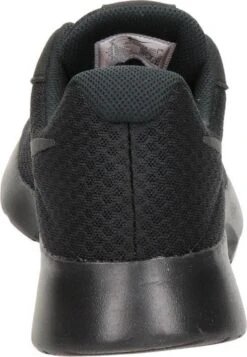 Nike Tanjun Heren Sneakers - Black/Black-Anthracite - Maat 46 -Nike Winkel 831x1200